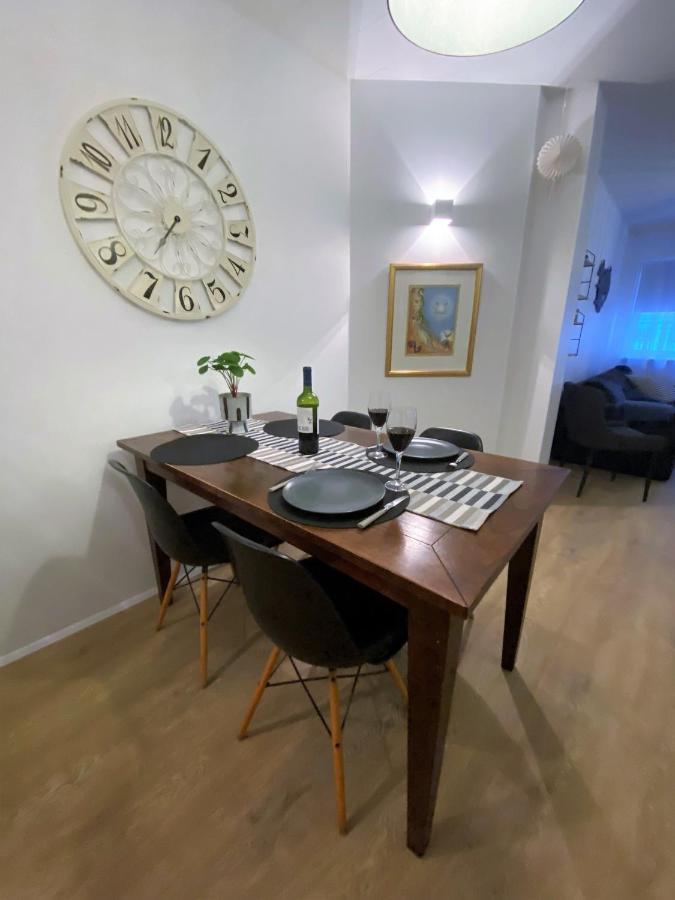 Hafnarstraeti 100, Downtown Apartment Акурейрі Екстер'єр фото