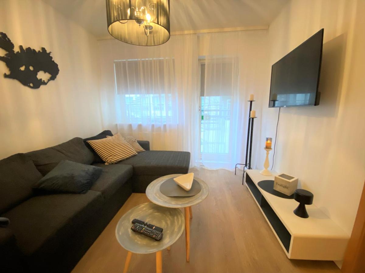 Hafnarstraeti 100, Downtown Apartment Акурейрі Екстер'єр фото